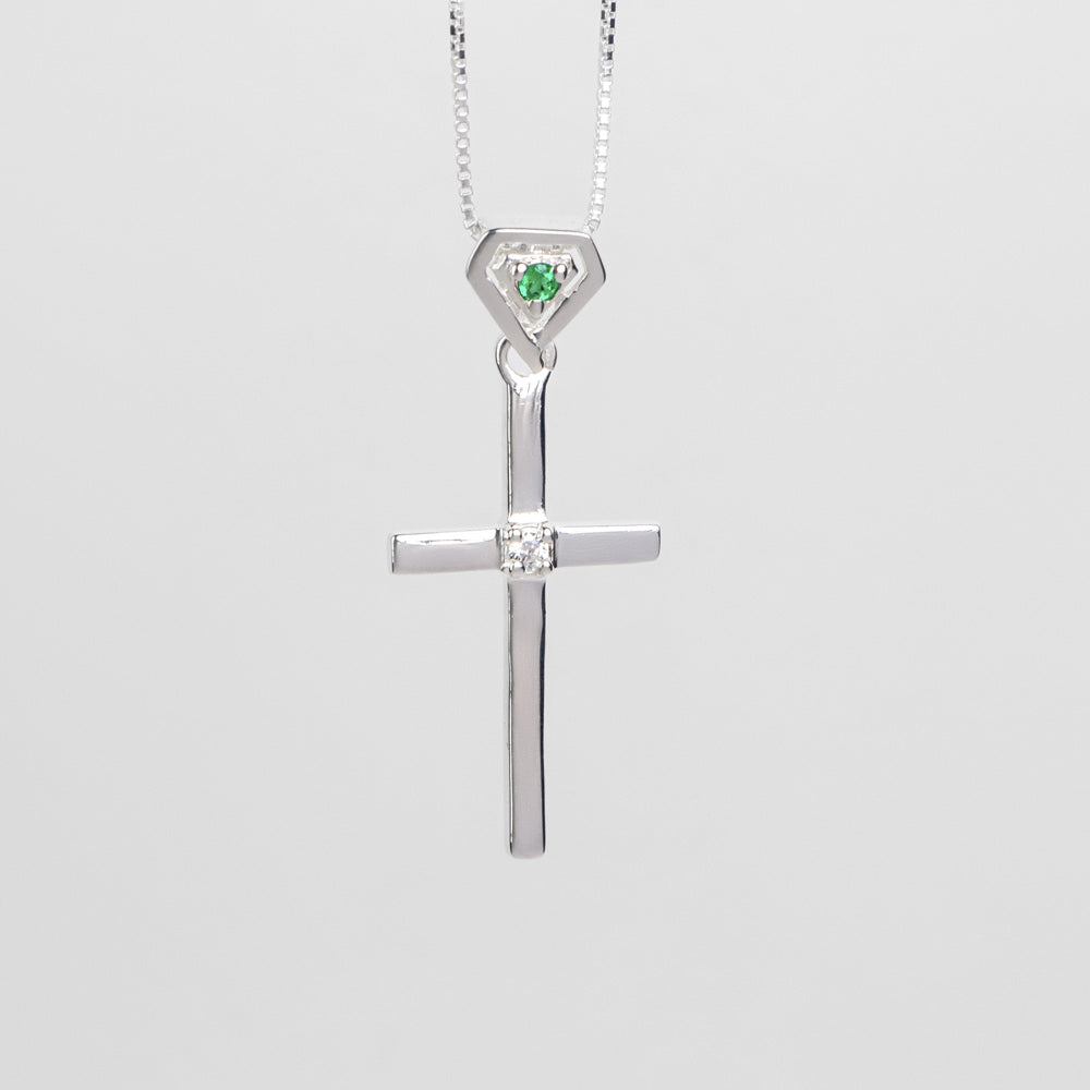 Sterling-Silver-Cross-Necklace-with-Colombian-Emerald-LUCIGO_Jewelry